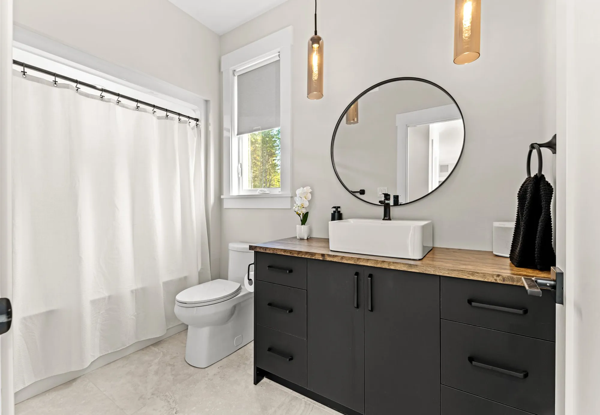 Main Bath