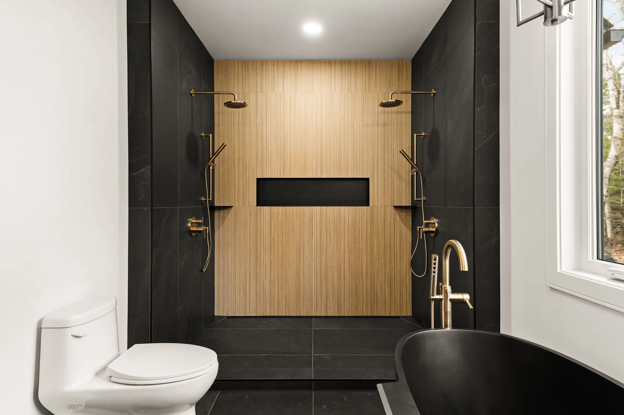 x-large ensuite shower